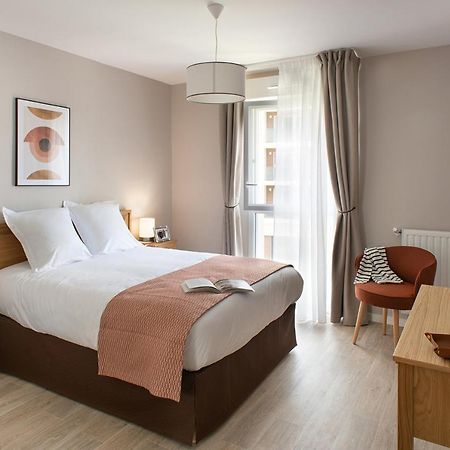 Le Criterium Aparthotel Écouflant Kültér fotó