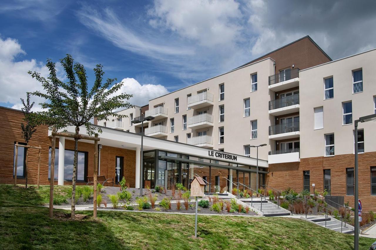 Le Criterium Aparthotel Écouflant Kültér fotó